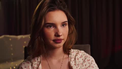 sylene online show from 12-22-25, 04:04