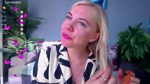 Lisa online show from 07-20-26, 01:31