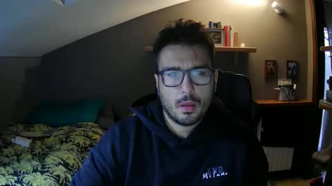 Snapshot of soulground77 chatting on 11-01-25, 03:47 Lucag88 online show from 11-01-25, 03:47