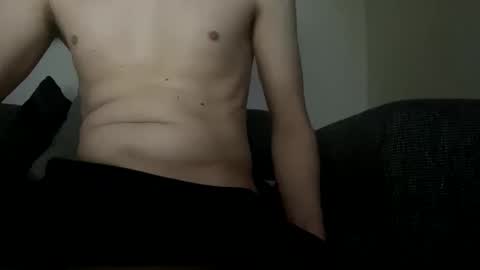 Snapshot of soulsurfer1985 chatting on 02-24-25, 01:10 soulsurfer1985 online show from 02-24-25, 01:10