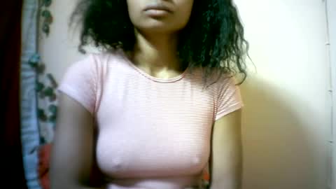 Snapshot of sourayaa chatting on 06-23-26, 04:54 sourayaa online show from 06-23-26, 04:54