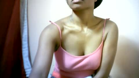 Snapshot of sourayaa chatting on 06-27-26, 01:06 sourayaa online show from 06-27-26, 01:06