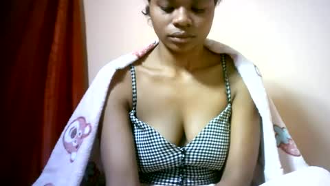 Snapshot of sourayaa chatting on 07-10-26, 02:27 sourayaa online show from 07-10-26, 02:27