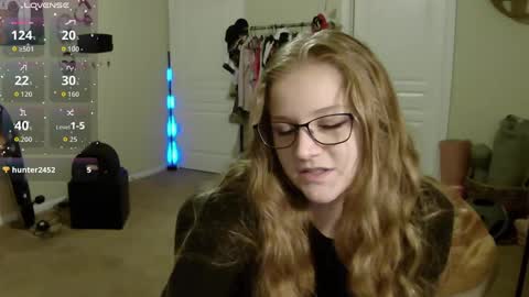 Snapshot of southerbunny chatting on 09-11-25, 09:53 Bunnydathug online show from 09-11-25, 09:53