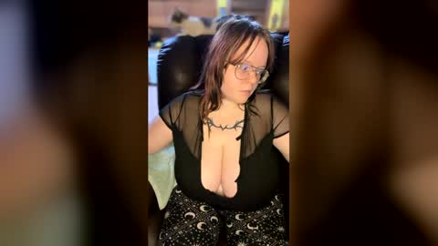 Snapshot of southernsin777 chatting on 06-04-26, 05:24 ivy online show from 06-04-26, 05:24