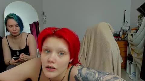 Snapshot of sova_energy chatting on 03-02-26, 03:41 Leah online show from 03-02-26, 03:41