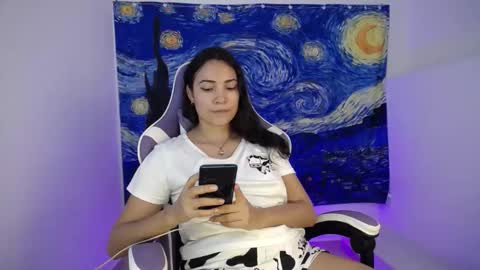 Snapshot of sowet00 chatting on 03-12-25, 08:52 Ana online show from 03-12-25, 08:52