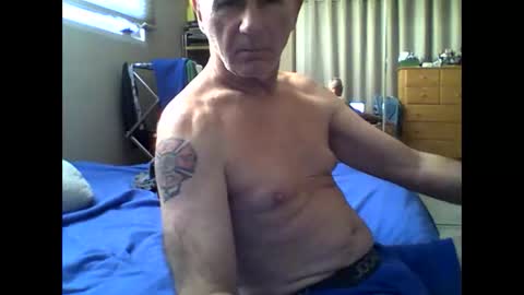 Snapshot of sox1957 chatting on 12-03-25, 08:18 sox1957 online show from 12-03-25, 08:18