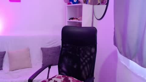 Snapshot of soy_abbyy chatting on 03-21-26, 07:06 Abby online show from 03-21-26, 07:06