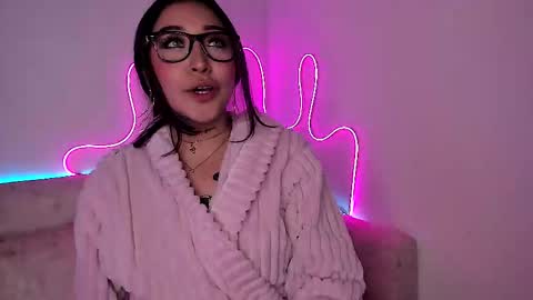 soy_camila_ online show from 02-12-25, 08:06