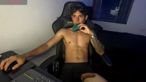 soy_samuel11 online show from 06-23-26, 02:15