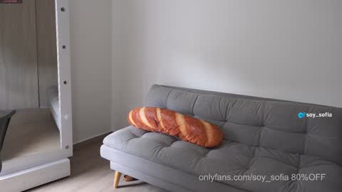 Snapshot of soy_sofia chatting on 10-08-25, 06:16 100 explicit here online show from 10-08-25, 06:16