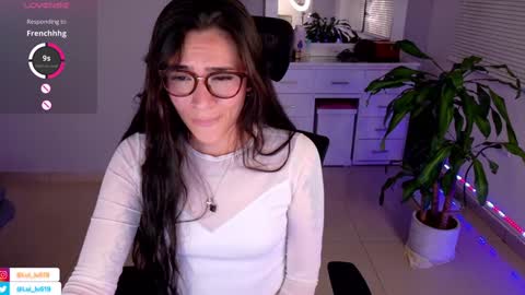 Snapshot of soyabby_ chatting on 01-26-25, 01:41 Luisa online show from 01-26-25, 01:41