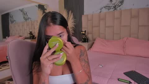 Camila Ortiz online show from 04-01-26, 09:23