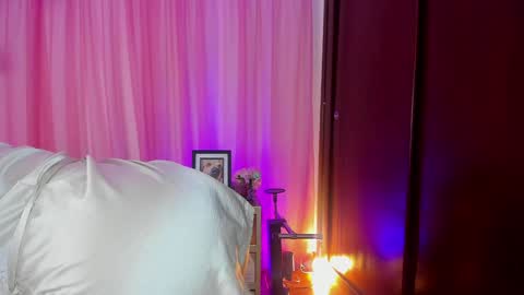      25  online show from 02-08-25, 12:06