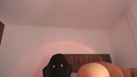 Snapshot of soynerea chatting on 05-07-26, 01:11 online show from 05-07-26, 01:11