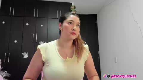 SoyQueen online show from 09-10-25, 04:56