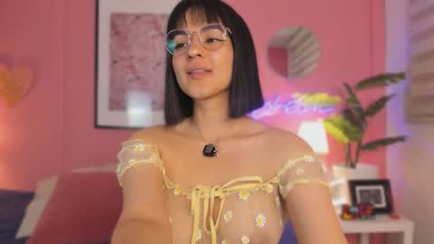 Aleja online show from 10-27-25, 05:55