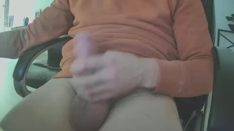 Snapshot of soytuprinci chatting on 01-29-25, 12:45 Soytuprinci online show from 01-29-25, 12:45