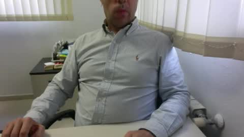 Snapshot of spa_eng chatting on 01-08-26, 09:22 SPA ENG online show from 01-08-26, 09:22