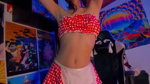 Snapshot of space__kittyy chatting on 01-24-25, 07:08 Val online show from 01-24-25, 07:08
