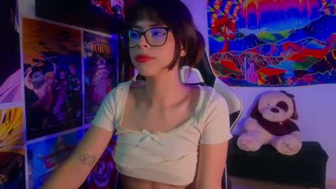 Snapshot of space__kittyy chatting on 02-03-25, 08:57 Val online show from 02-03-25, 08:57