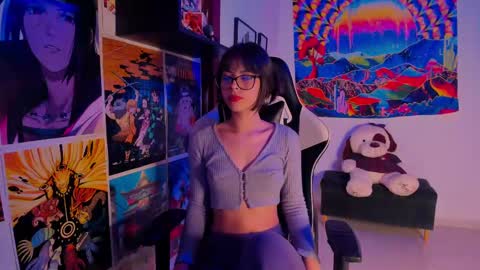 Snapshot of space__kittyy chatting on 02-17-25, 02:53 Val online show from 02-17-25, 02:53