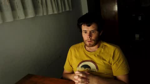 Snapshot of spanishboytenerife chatting on 02-27-25, 12:43 spanish online show from 02-27-25, 12:43