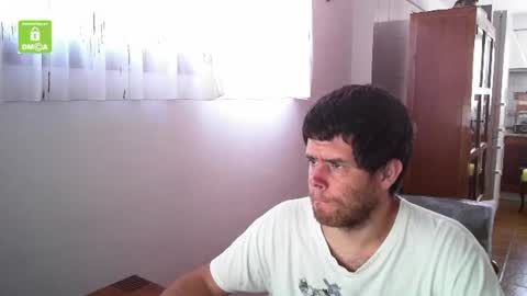 Snapshot of spanishboytenerife chatting on 07-12-26, 12:07 spanish online show from 07-12-26, 12:07