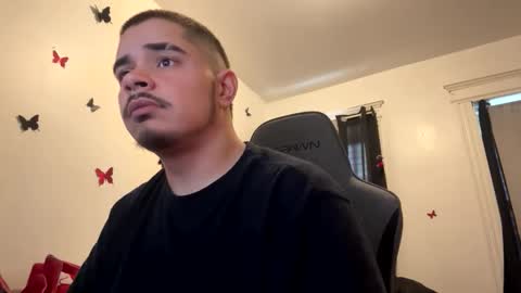 spanishcouple4255 online show from 11-19-25, 03:34