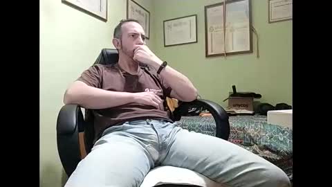 Manu  online show from 01-11-25, 07:05