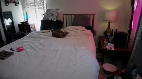 Snapshot of spankamber chatting on 07-14-26, 10:37 AmberSpanks online show from 07-14-26, 10:37