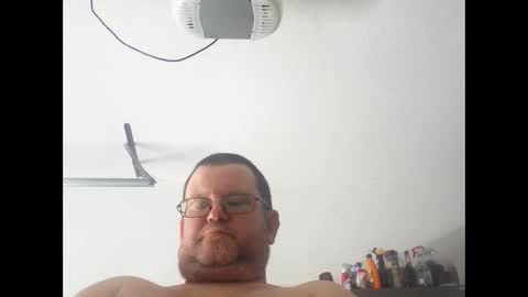 Snapshot of spanky8015 chatting on 05-20-26, 07:31 spanky8015 online show from 05-20-26, 07:31