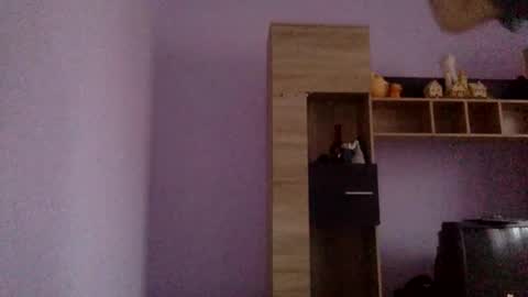 Snaiky online show from 12-14-25, 02:22