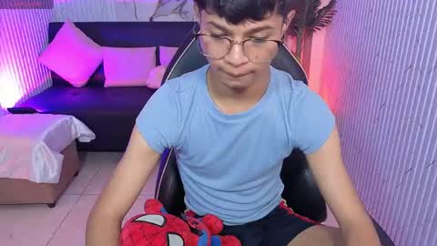 Snapshot of spark_tay chatting on 04-27-26, 02:31 spark_tay online show from 04-27-26, 02:31