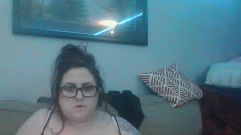 Snapshot of sparklelove69 chatting on 04-27-26, 11:08 Scottietee online show from 04-27-26, 11:08