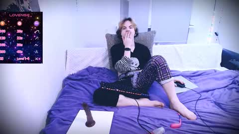 sparkyferret online show from 12-03-25, 03:21