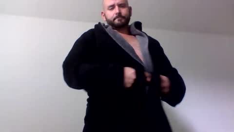 Snapshot of sparrow19909 chatting on 01-31-26, 07:11 azucar lets vid snap my girl and i are horny online show from 01-31-26, 07:11