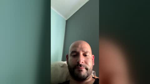 Snapshot of sparrow19909 chatting on 03-07-26, 05:32 azucar lets vid snap my girl and i are horny online show from 03-07-26, 05:32