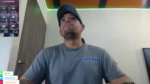 Snapshot of spartacus_cam chatting on 01-30-25, 05:41 online show from 01-30-25, 05:41