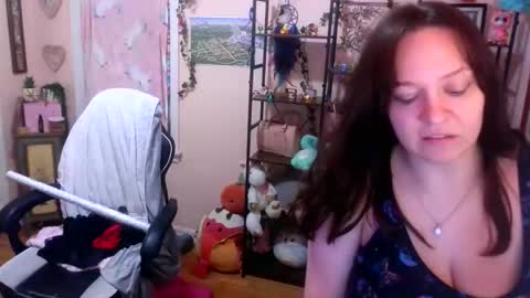 Snapshot of spawnofademon chatting on 11-10-25, 10:31 spawnofademon online show from 11-10-25, 10:31