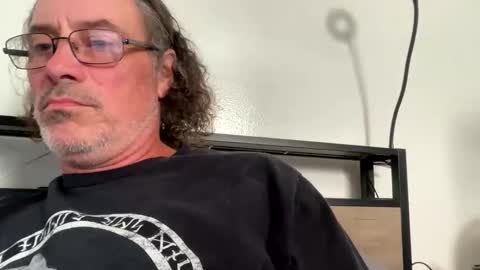 Snapshot of specter1972 chatting on 05-31-26, 12:23 specter1972 online show from 05-31-26, 12:23