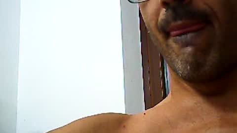 Snapshot of speed0800 chatting on 06-19-26, 12:48 Speed online show from 06-19-26, 12:48