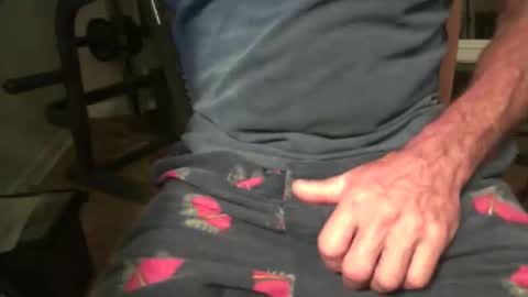 Snapshot of speedster427 chatting on 01-19-26, 01:42 speedster427 online show from 01-19-26, 01:42