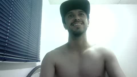 sperm_donor94 online show from 12-19-24, 07:29