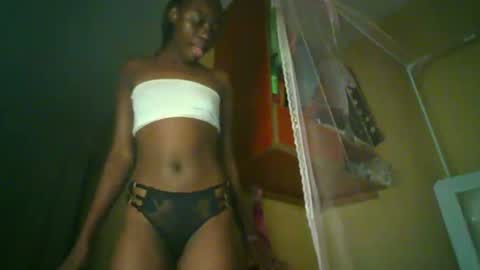 Snapshot of spicedebony13 chatting on 06-29-26, 10:43 spicedebony13 online show from 06-29-26, 10:43