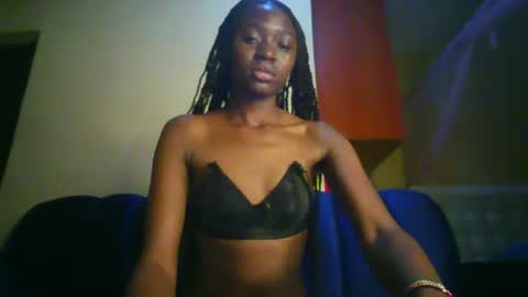 Snapshot of spicedebony13 chatting on 07-19-26, 05:27 spicedebony13 online show from 07-19-26, 05:27