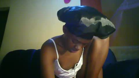 Snapshot of spicedebony13 chatting on 07-20-26, 11:01 spicedebony13 online show from 07-20-26, 11:01