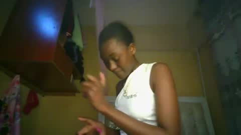 Snapshot of spicedebony13 chatting on 07-25-26, 01:30 spicedebony13 online show from 07-25-26, 01:30
