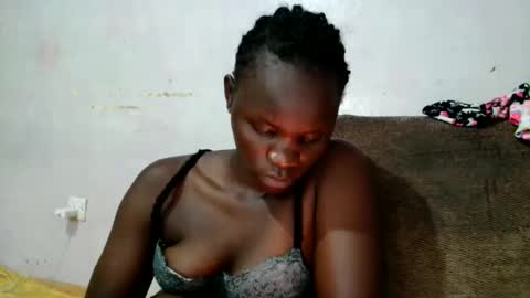 Snapshot of spicy_bella69 chatting on 05-20-26, 07:03 spicy_bella69 online show from 05-20-26, 07:03
